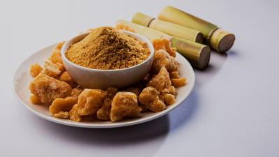 खाना खाने के बाद जरूर खाएं गुड़, जानें इसके 5 फायदे